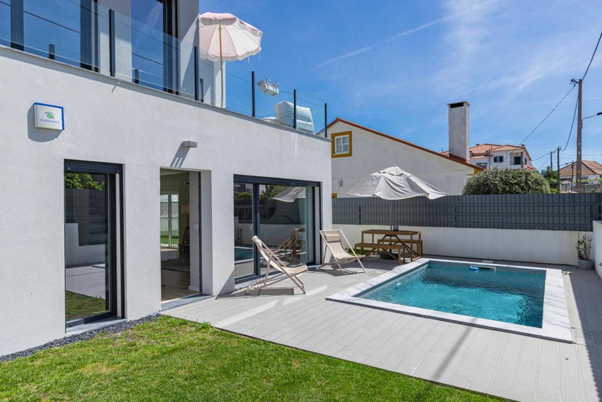 Holiday home Poolside Oasis By Caparica *