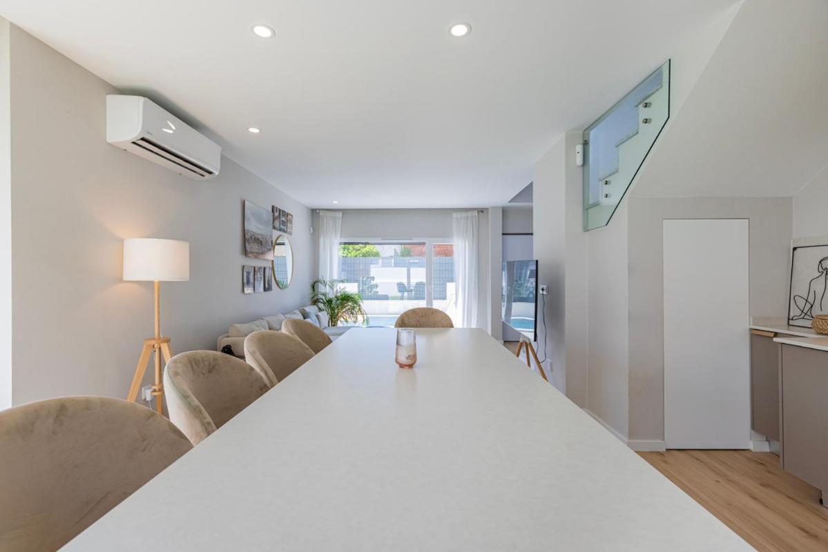 Poolside Oasis By Caparica Holiday home