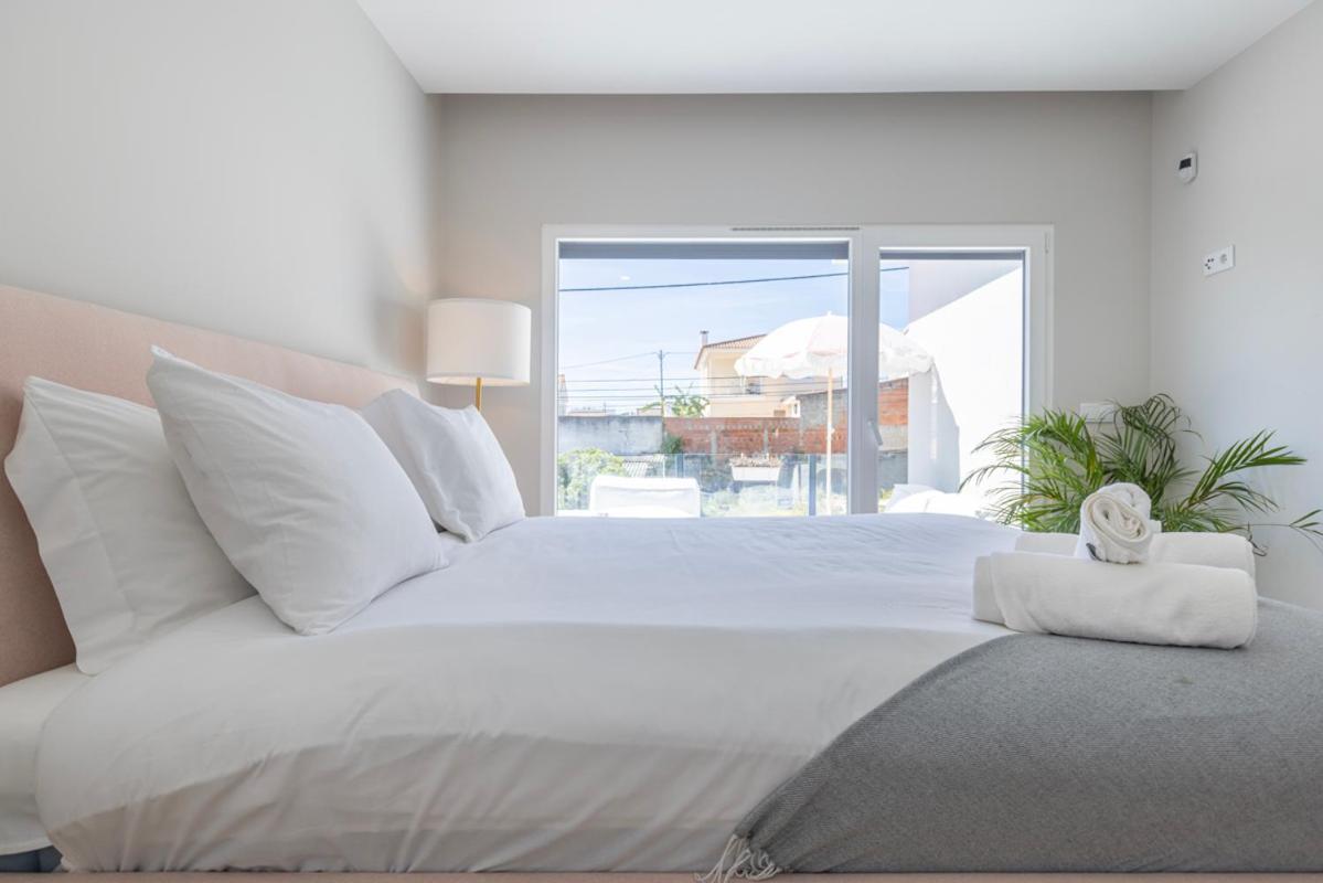 Poolside Oasis By Caparica Holiday home Charneca (Setubal)